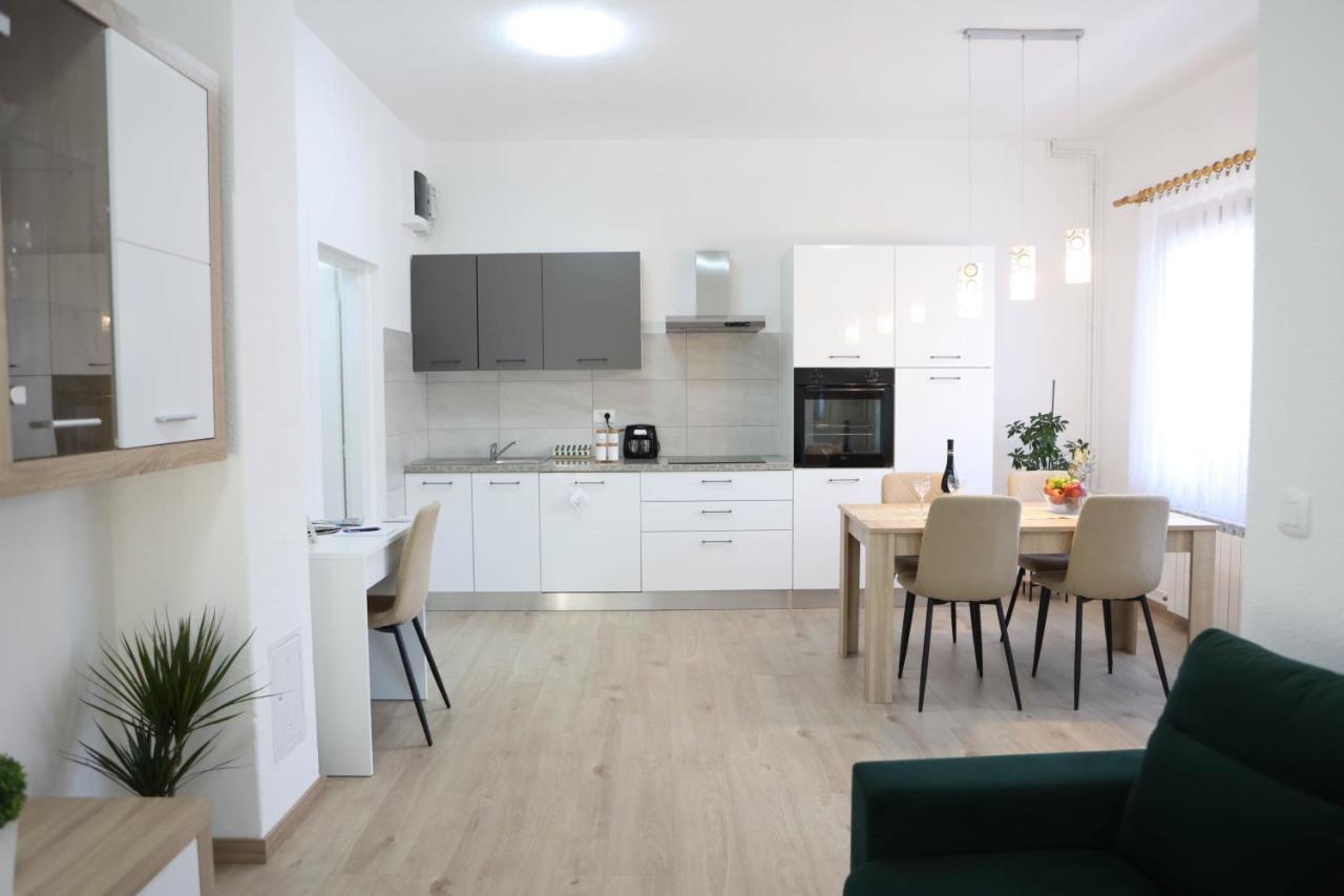 Tip Apartment *